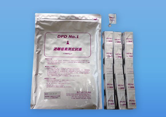 写真: DPD試薬(300包入)